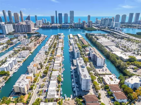 Undisclosed, North Miami Beach, FL 33160