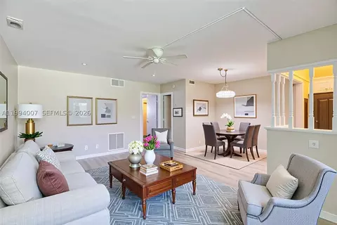 804 SE 7th St #107, Deerfield Beach, FL 33441