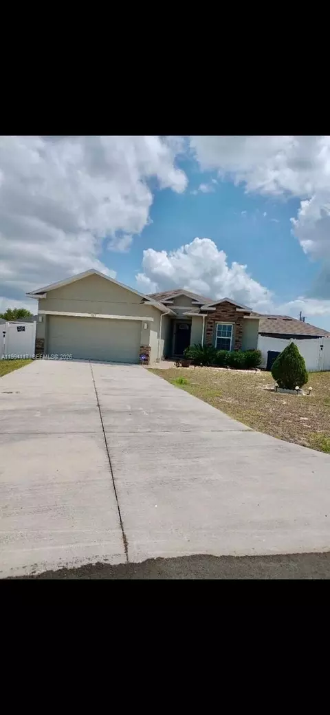 1017 Fraser Pl, Poinciana, FL 34759