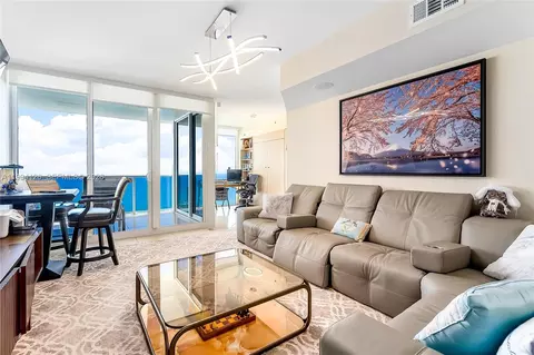 19111 Collins Ave #3307, Sunny Isles Beach, FL 33160