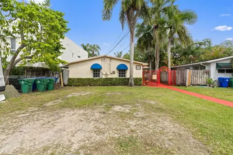 3147 Mcdonald St, Miami, FL 33133