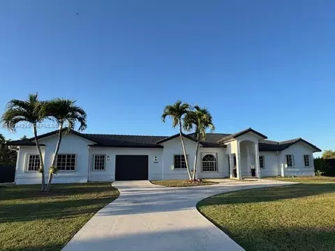 17911 SW 228th St, Miami, FL 33170