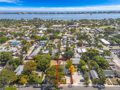 914 S L St, Lake Worth, FL 33460