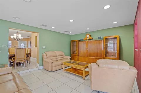 Living - Undisclosed, Hialeah, FL 33010 photo 3 of 3