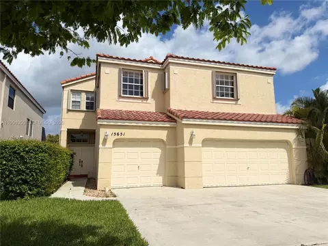 Undisclosed, Pembroke Pines, FL 33028