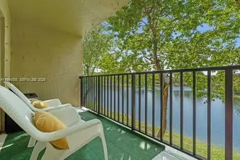 15430 SW 82nd Ln #625, Miami, FL 33193