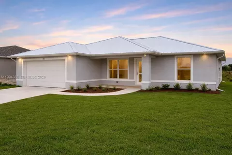 634 Royce Rd, Labelle, FL 33935
