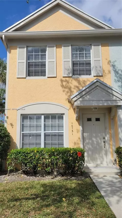 16731 Hemingway Dr, Weston, FL 33326