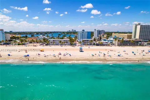 335 Virginia St, Hollywood, FL 33019
