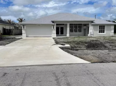5315 NW Milner Dr, Port Saint Lucie, FL 34983