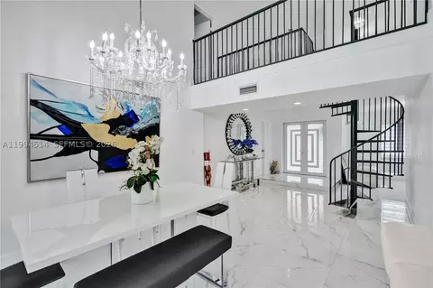 15463 SW 57th St, Miami, FL 33193