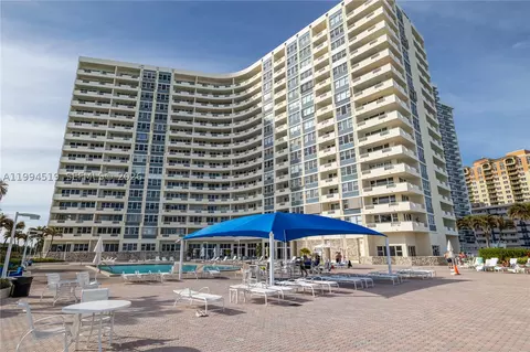 3180 S Ocean Dr #718, Hallandale Beach, FL 33009