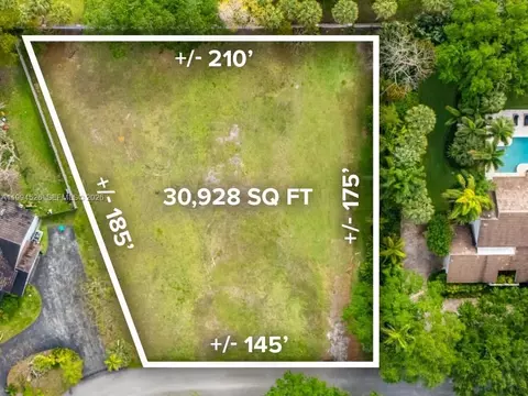 15225 SW 73rd Ct, Palmetto Bay, FL 33157