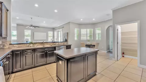 Entry Way - 1895 Orangewood, Bartow, FL 33830 photo 6 of 7