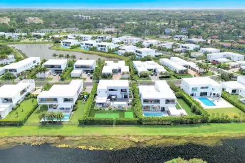 View/Area - 16631 Sunset Way, Weston, FL 33326 photo 4 of 4
