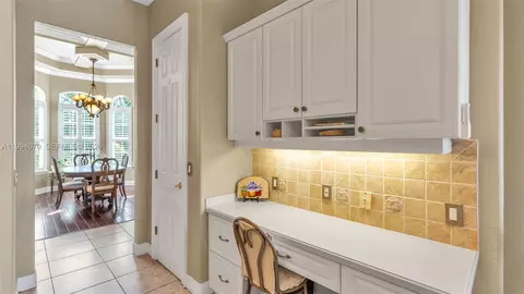 Entry Way - 237 Mclean Pt, Winter Haven, FL 33884 photo 7 of 8