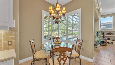 Dining - 237 Mclean Pt, Winter Haven, FL 33884 photo 4 of 4