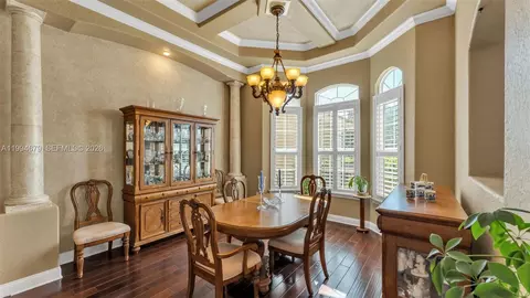 Dining - 237 Mclean Pt, Winter Haven, FL 33884 photo 1 of 4