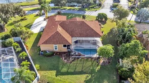 View/Area - 237 Mclean Pt, Winter Haven, FL 33884 photo 7 of 18