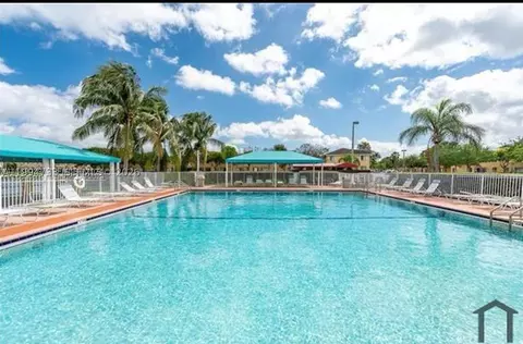 1656 SE 29th Ct #107, Homestead, FL 33035