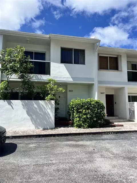 3601 NE 168th St #108, North Miami Beach, FL 33160