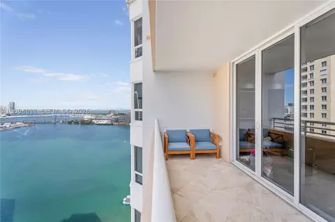808 Brickell Key Dr #3007, Miami, FL 33131