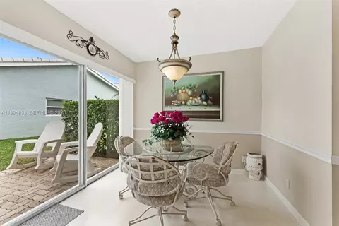 Dining - 5669 Pinecrest Cir, Boca Raton, FL 33433 photo 2 of 2