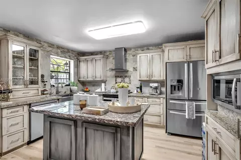 8106 SW 23rd St #28A, North Lauderdale, FL 33068