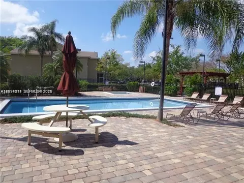 Exterior - 800 Cypress Park Way #J1, Pompano Beach, FL 33064 photo 1 of 2