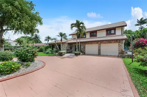 3851 NW 100th Ave, Coral Springs, FL 33065