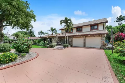 3851 NW 100th Ave, Coral Springs, FL 33065