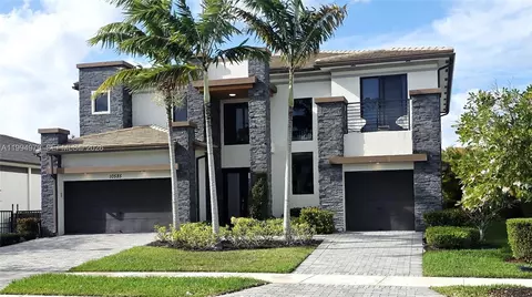 10585 Cobalt Ct, Parkland, FL 33076