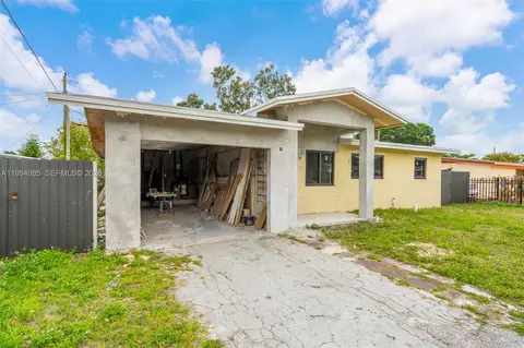 1830 NW 26th Ter, Fort Lauderdale, FL 33311