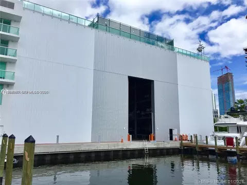 400 Sunny Isles Blvd, Sunny Isles Beach, FL 33160