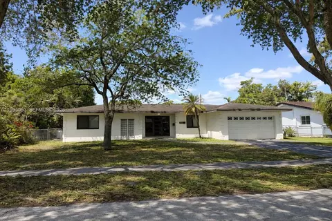 1341 NW 71st Ave, Plantation, FL 33313