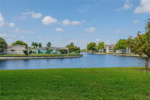 9150 Lime Bay Blvd #110, Tamarac, FL 33321
