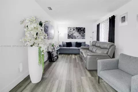 Other - 2330 W 6th Ct, Hialeah, FL 33010 photo 3 of 8