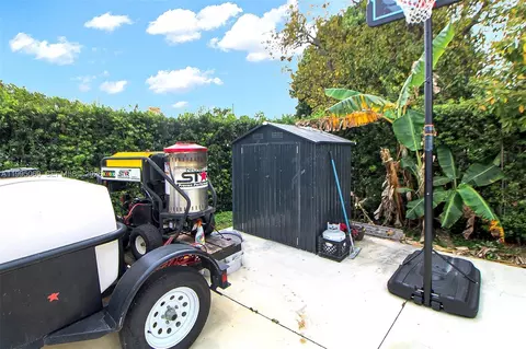 Other - 2330 W 6th Ct, Hialeah, FL 33010 photo 6 of 8