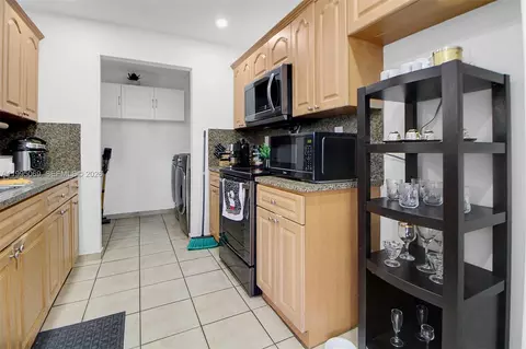Other - 2330 W 6th Ct, Hialeah, FL 33010 photo 2 of 8