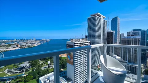 253 NE 2nd St #3509, Miami, FL 33132