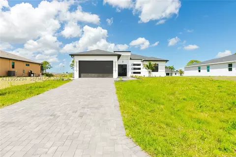 2834 NW 17th Pl, Cape Coral, FL 33993