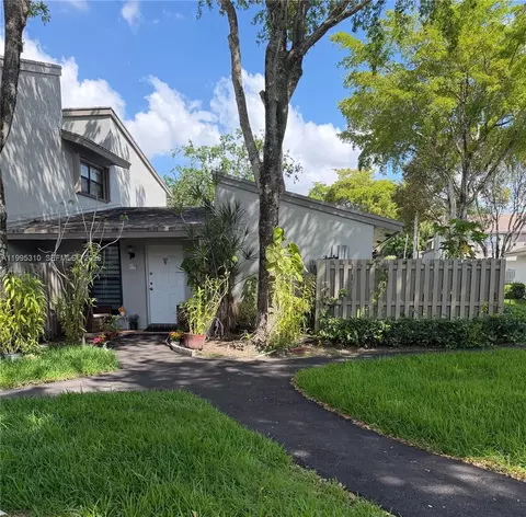 10669 SW 113th Pl #84W, Miami, FL 33176