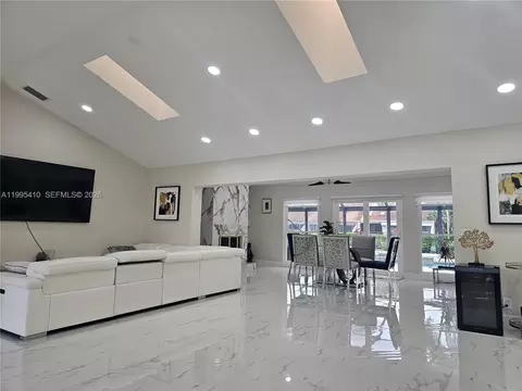 . Alford Court, Palm Beach Gardens, FL 33418