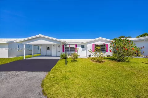 2520 NW 2nd Dr, Pompano Beach, FL 33064