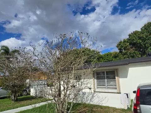 3131 SW 117th Ct, Miami, FL 33175