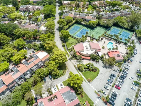 9955 Costa Del Sol Blvd #H-108B, Doral, FL 33178