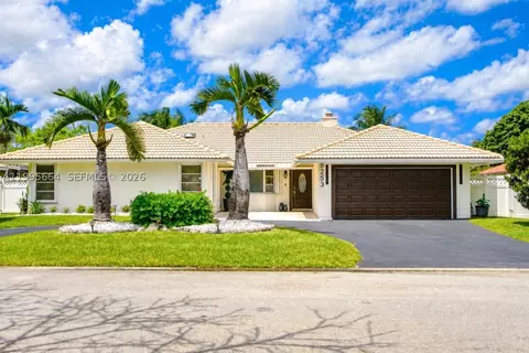 8253 NW 2nd Ct, Coral Springs, FL 33071