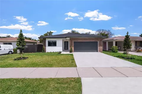 5209 SW 22nd St, West Park, FL 33023