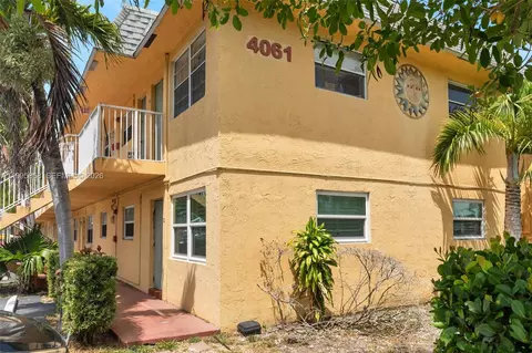 4061 N Dixie Hwy #29, Oakland Park, FL 33334