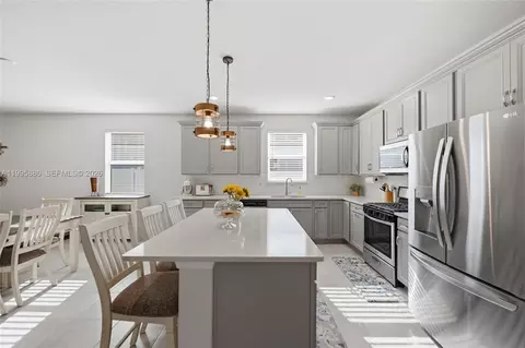 4594 Farmhouse Gate Trl, Jacksonville, FL 32226